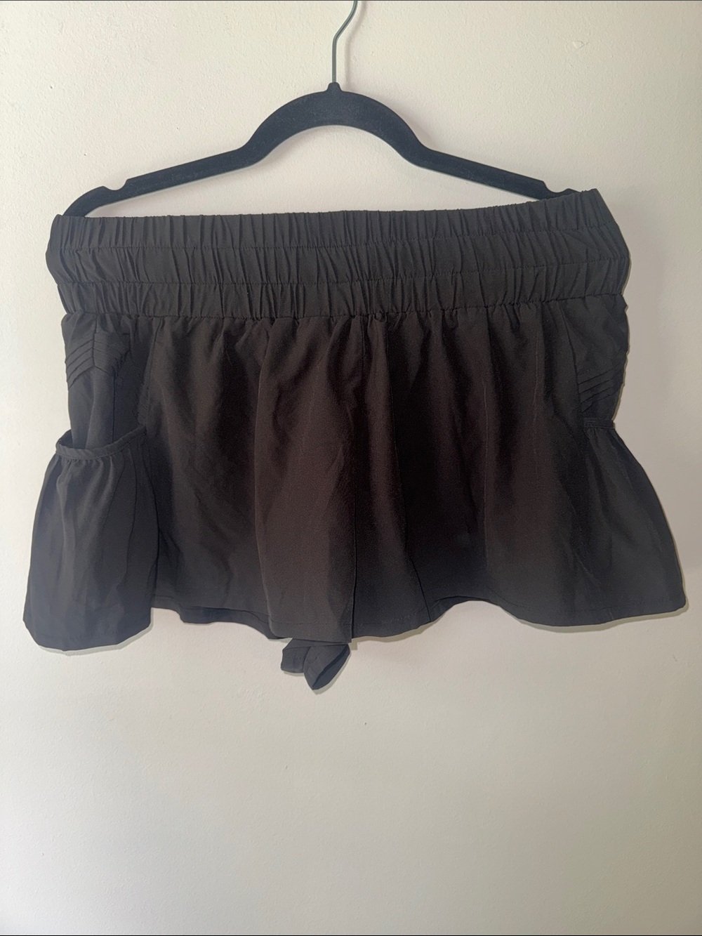 TCEC Black Smocked Waist Short with Side Pockets